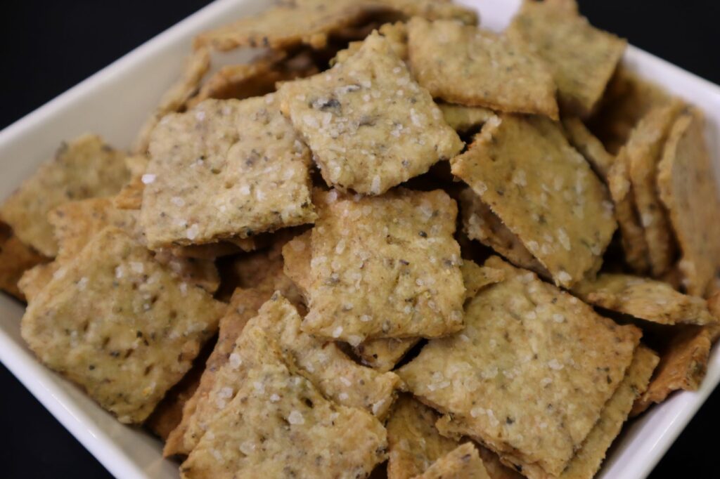 Sourdough Herb Crackers: How to Use YOUR Sourdough Discard - Summer ...